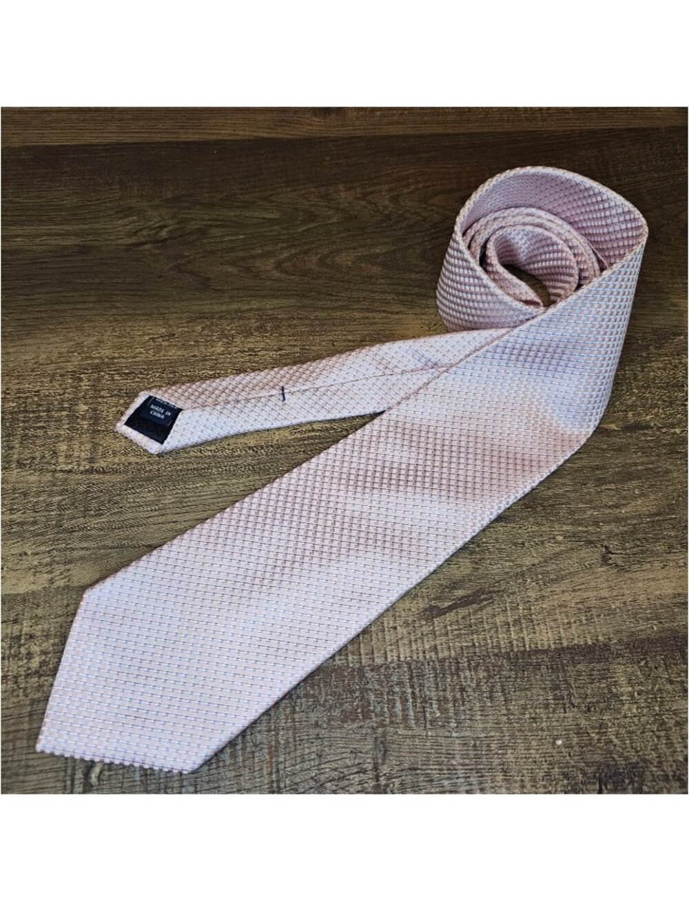 Club Room 100% Silk Traditional Neck Tie Light Blush Pink w Blue Pin Dot